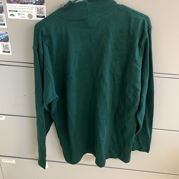 New turtle neck shirt - Picture 2 of 2